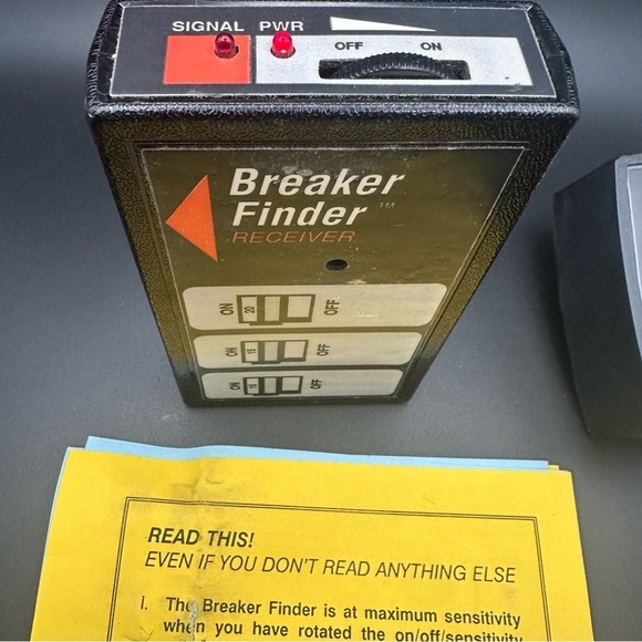Breaker Finder Transmitter and Receiver Set - Picture 3 of 8